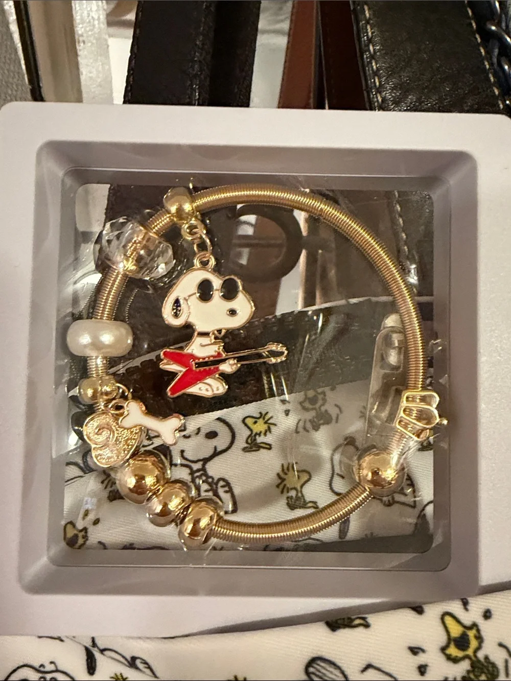 Peanuts Kids Accessories White Snoopy & Woodstock Crossbody w/Snoopy Bracelet